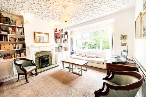 14 Watermead Road, London, SE6 3DQ