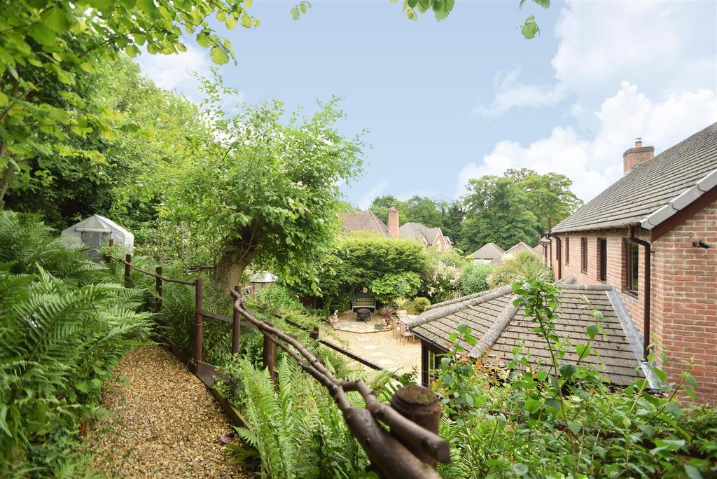 Garden 1.jpg