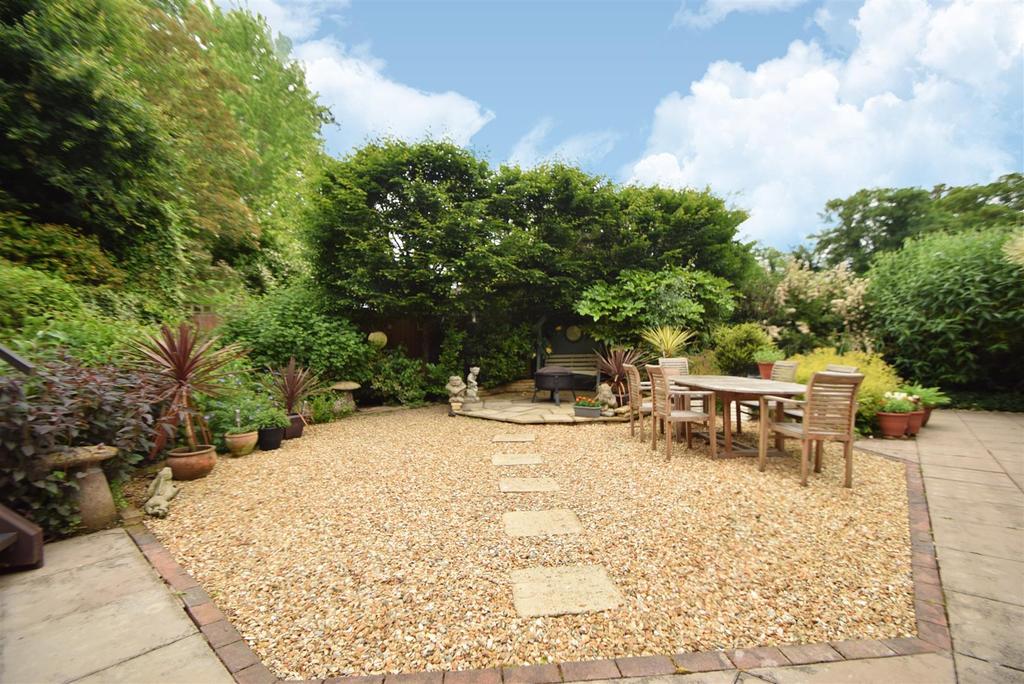 Garden 4.jpg