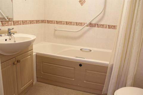 undefined, Ingle Court, Market Weighton, York