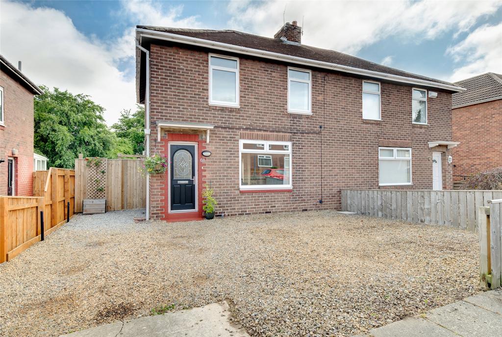 Whitemere Gardens, Wardley... 3 bed semidetached house £145,000
