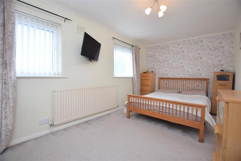 96 Staneway, Gateshead, NE10 8LS