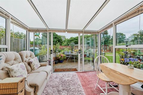 63 Lambert Avenue, Richmond, TW9 4QT
