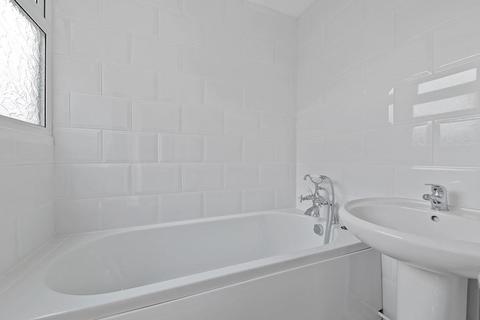 6 Sibton Road, Carshalton, SM5 1LA