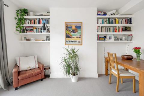 Flat C, 28 Jelf Road, London, SW2 1BJ