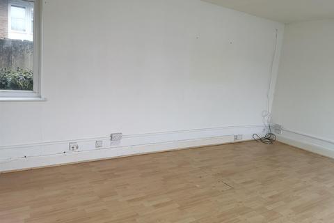 2 Nettlecombe Close, Sutton, SM2 6TR