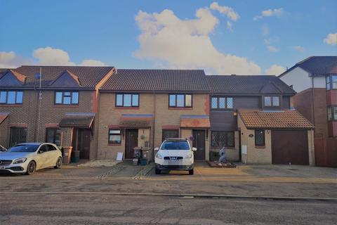 6 Clover Way, Wallington, SM6 7HP