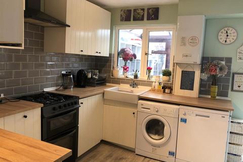6 Clover Way, Wallington, SM6 7HP