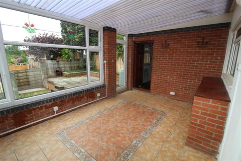 5 Snowdon Drive, Horwich, Bolton, BL6 7DG