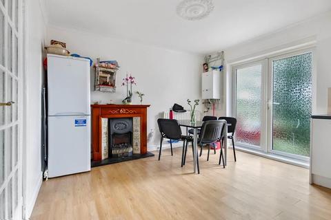 3 bedroom end of terrace house for sale - Marine Drive, London