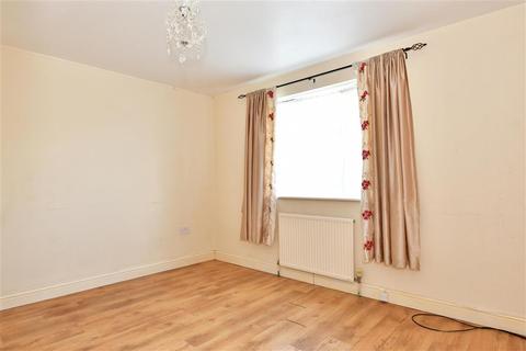 2 bedroom ground floor flat for sale - Billet Road, Walthamstow, London