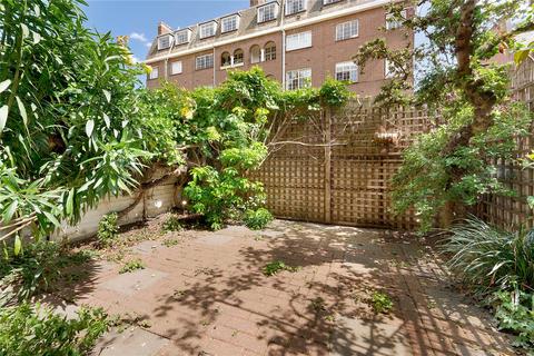 Flat 1, Windsor Court Jubilee Place, London, SW3 3TB