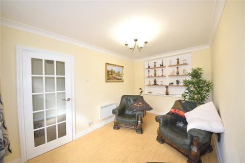 12 Chalklands, Bourne End, SL8 5TJ