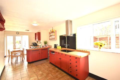 12 Chalklands, Bourne End, SL8 5TJ
