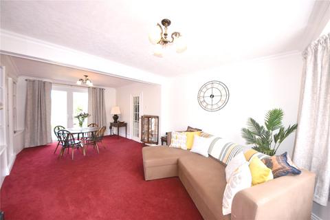 12 Chalklands, Bourne End, SL8 5TJ