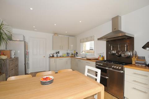 190 Adelaide Avenue, London, SE4 1JN