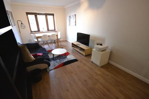 2 bedroom flat to rent, Murieston Lane, Dalry, Edinburgh, EH11