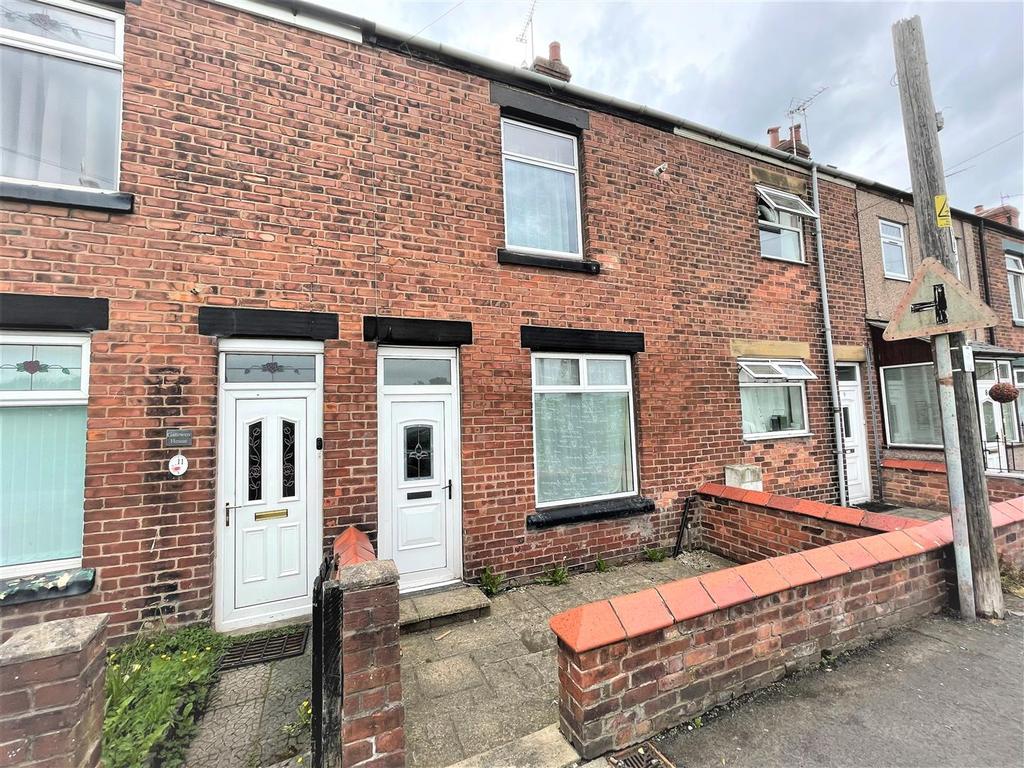 Gatewen Road, New Broughton, Wrexham 2 bed terraced house £140,000