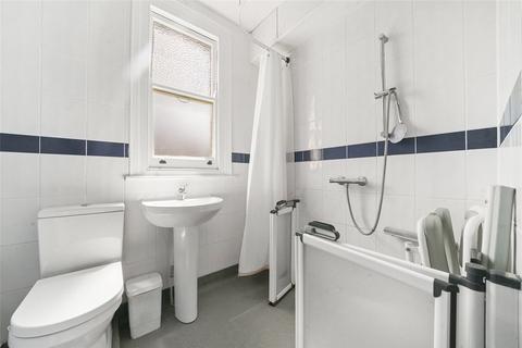 11 Cairn Avenue, London, W5 5HX