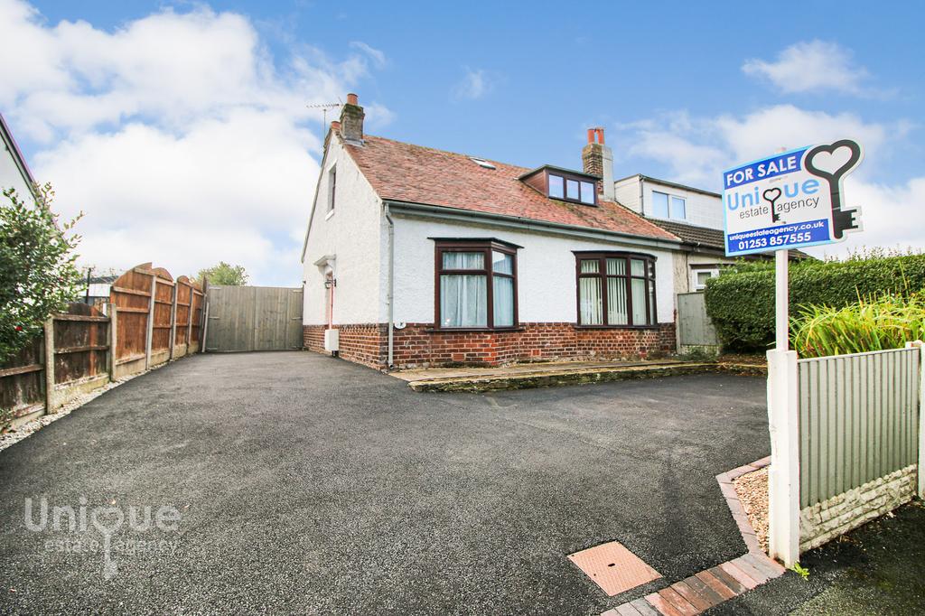 Woodland Avenue, ThorntonCleveleys, FY5 4 bed bungalow for sale £249,950