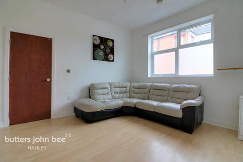 4 bedroom end of terrace house for sale - Lockett Street, Stoke-On-Trent ST1 2LZ