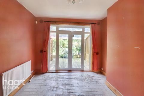 20 Arncliffe Road, Leicester, LE5 1HA