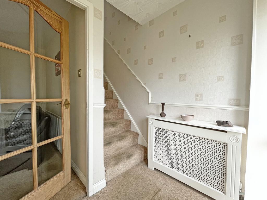 Kesteven Road, Hartlepool, TS25 3 bed semidetached house £165,000