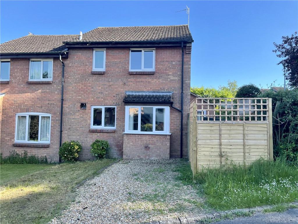 Rogers Meadow, Marlborough, Wiltshire, SN8 1 bed semidetached house
