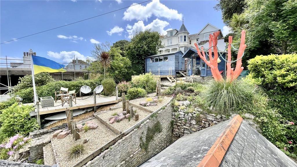 Berry Head Road, Brixham, Devon, TQ5 6 bed detached house for sale £