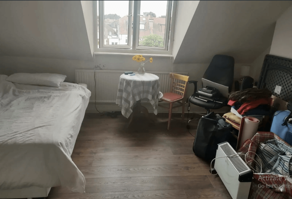 88 Woodbourne Avenue Streatham... Studio £900 pcm (£208 pw)