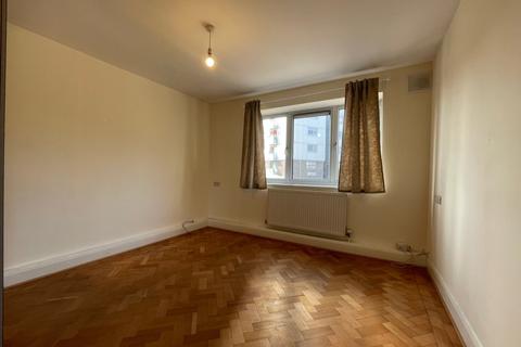 2 bedroom flat to rent, Athena Court,66 Granville Road,