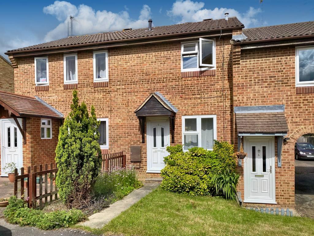 Burnmoor Chase Bracknell Rg12 2 Bed Terraced House For Sale £325 000