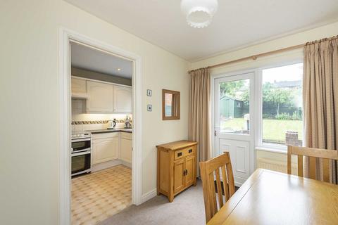 27 Chapel Meadow, Tring, HP23 5HB