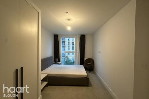 2 bedroom apartment to rent, Horlicks Quarter, Slough