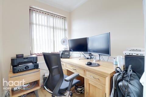 51 Macdonald Avenue, Hornchurch, RM11 2NF