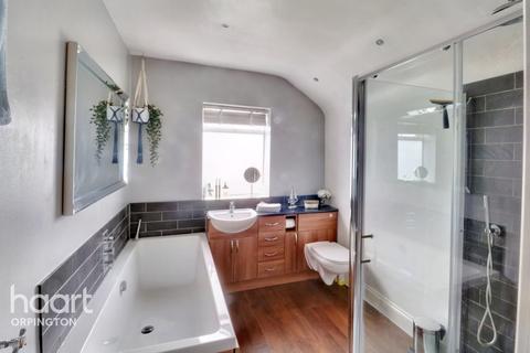 4 Station Road, St Pauls Cray, Orpington, BR5 3EH