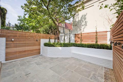 8 Alexander Place, London, SW7 2SF