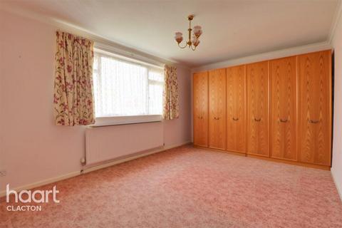 32 Colthorpe Road, Clacton-on-sea, CO15 4PT