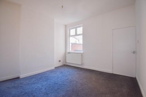 3 bedroom terraced house for sale - Dronfield Street, Leicester
