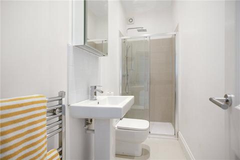 24 Apsley Road, London, SE25 4XT