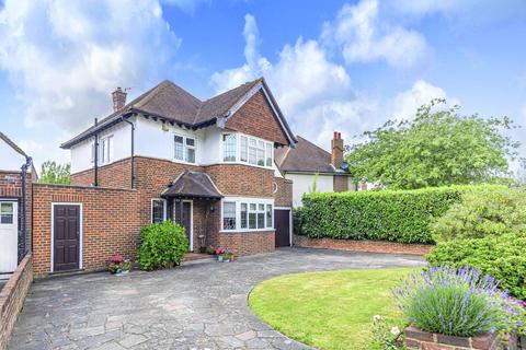 58 Claygate Lane, Esher, KT10 0BJ