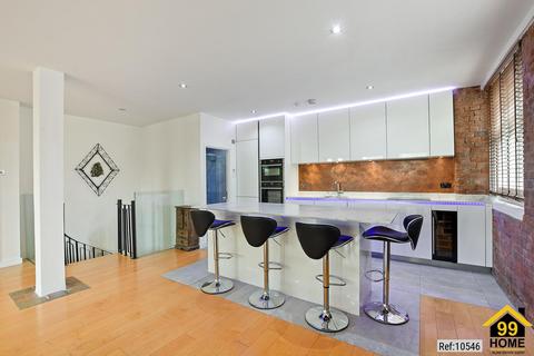 2 bedroom flat to rent, 26-28 Bartholomew Square, London, EC1V