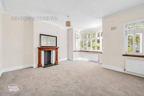 undefined, Northfields Avenue, Ealing, W13