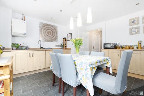5 Camelia Close, Hethersett, Norwich, NR9 3FL