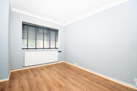22 Willow Tree Close, Uxbridge, UB10 8RD