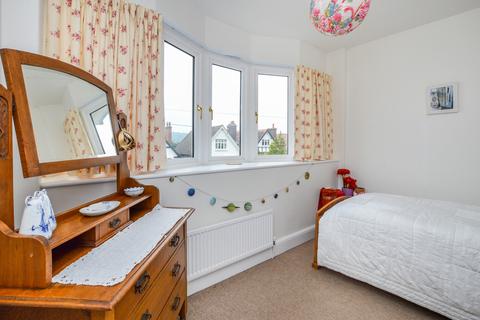 14 Belmont Road, Reigate, RH2 7EE