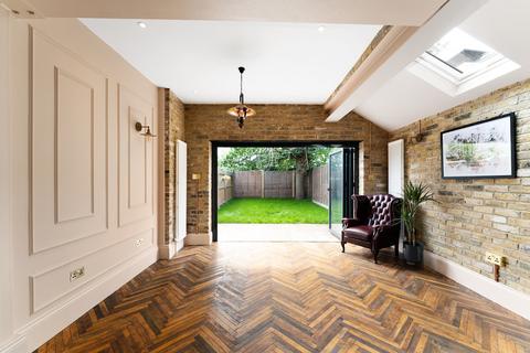 81 Windsor Road, London, E10 5LP