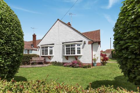 4 bedroom chalet for sale - Rothesay Close, Worthing