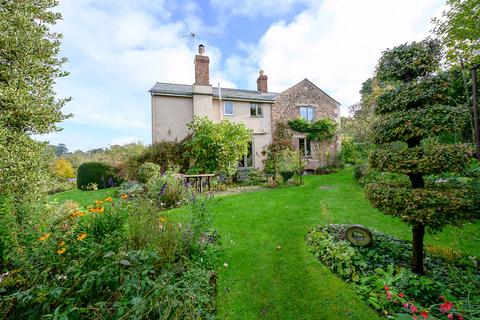 4 bedroom detached house for sale, Upton Bishop, With Large Gardens