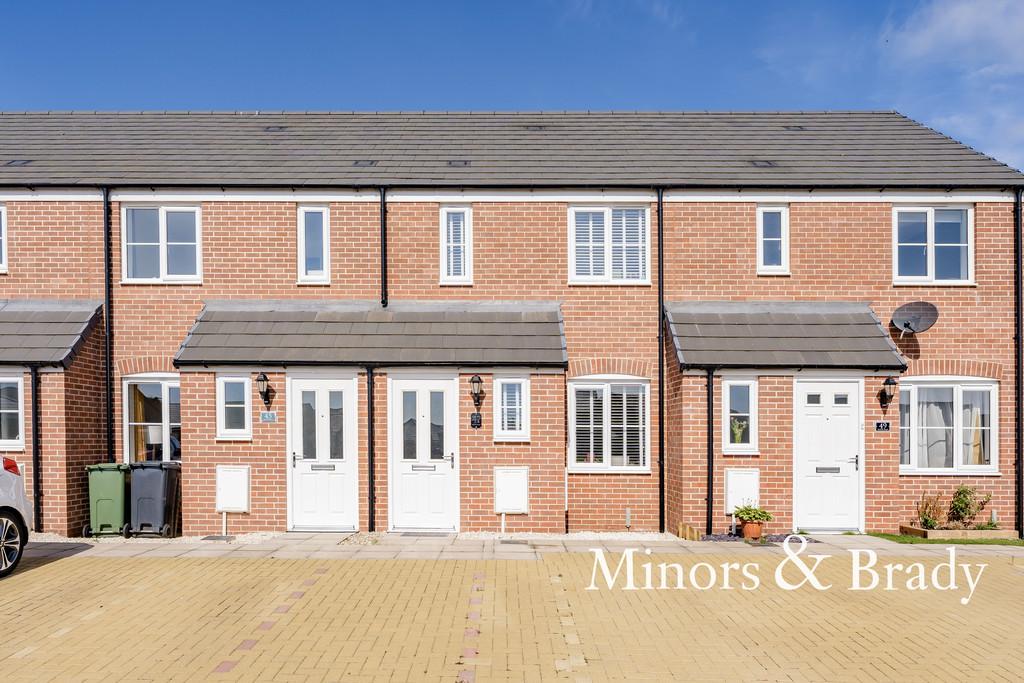 Whitby Road, Ormesby 2 bed terraced house £195,000